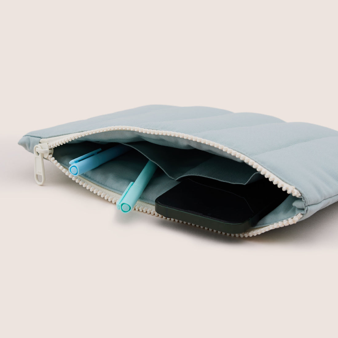 Sleek Pouch - MINT | กระเป๋าใส่ของ สีมิ้นต์