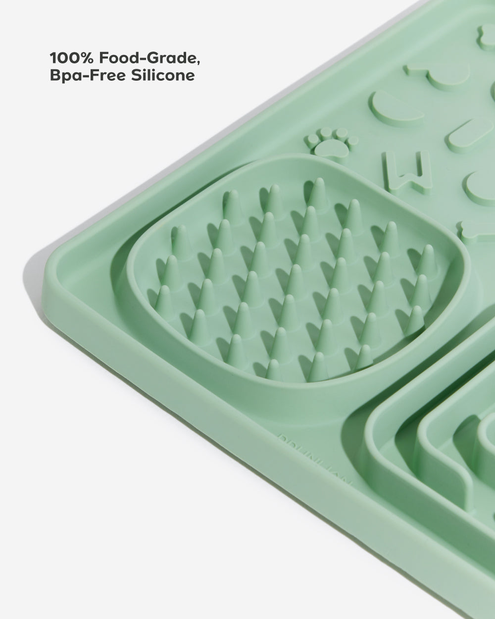 Square Lick Mat Slow Feeder แผ่นชะลอการกิน