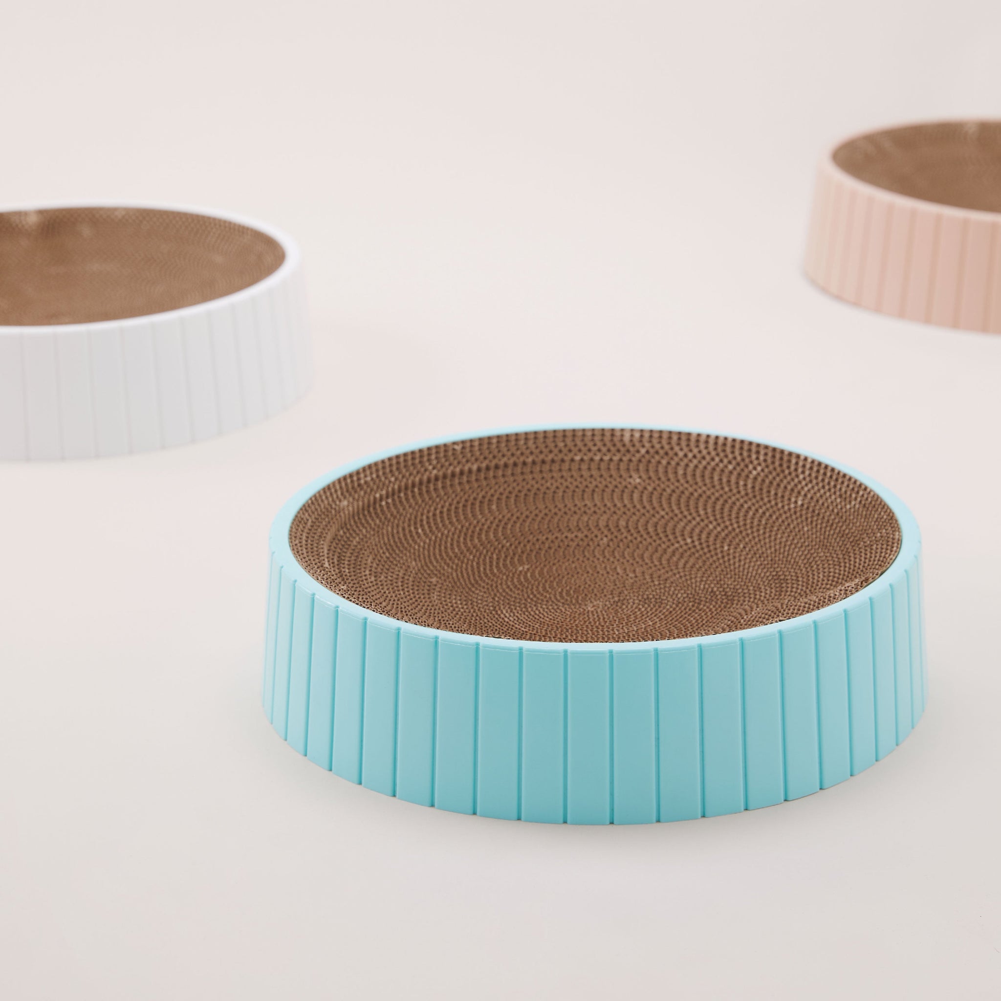 Medium Round Scratching Board & Bed | ที่ลับเล็บและที่นอน