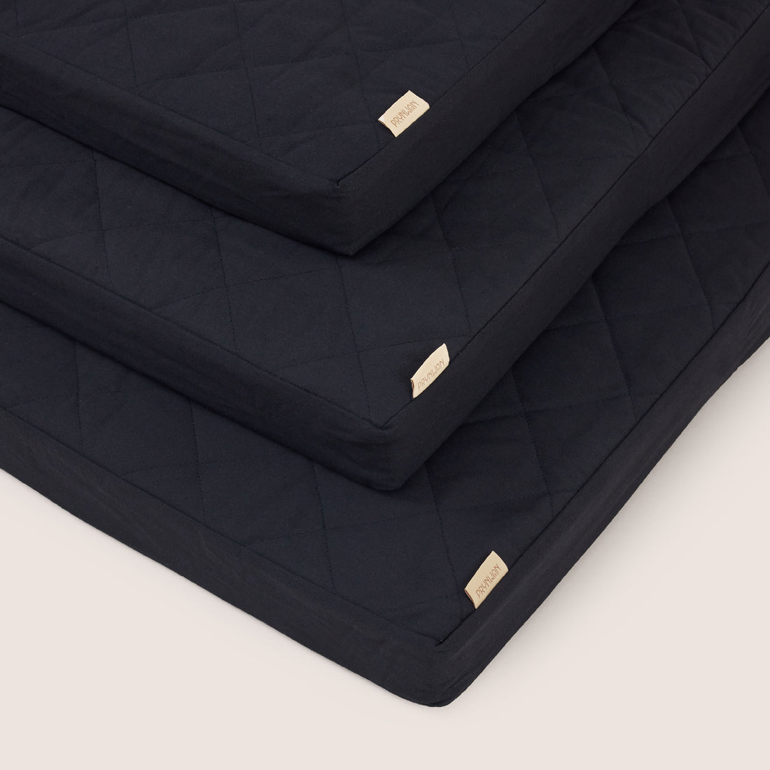 Nero Square Mattress Bed เตียงนอน