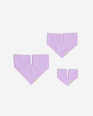 Tone on tone Triangle Bandana ผ้าพันคอ