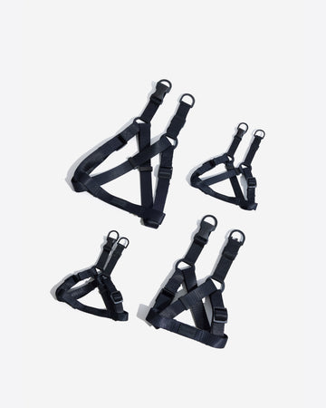 Tone on tone Step-in Harness สายรัดอก